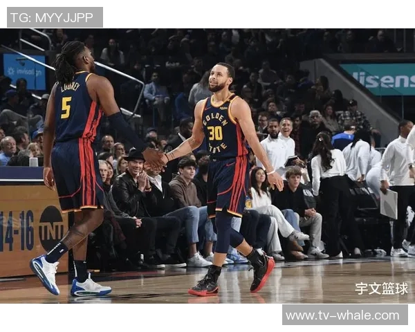 太阳三分火力全开9场比赛命中16记三分领跑联盟勇士紧随其后表现不俗