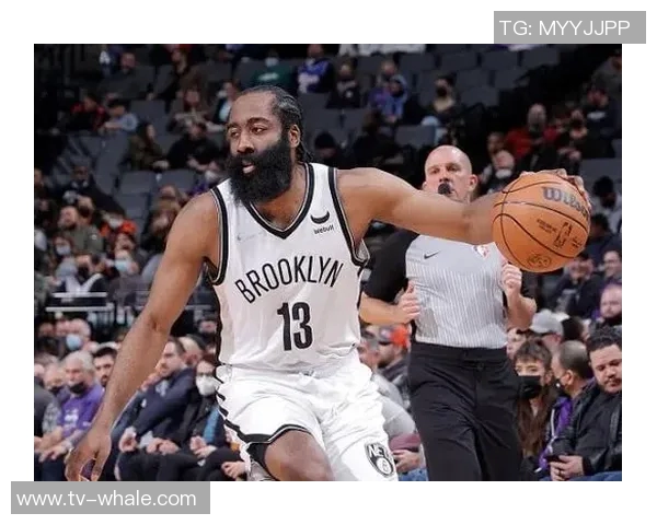 哈珀状态低迷全场11投仅中1仅得3分4篮板6助攻表现惨淡